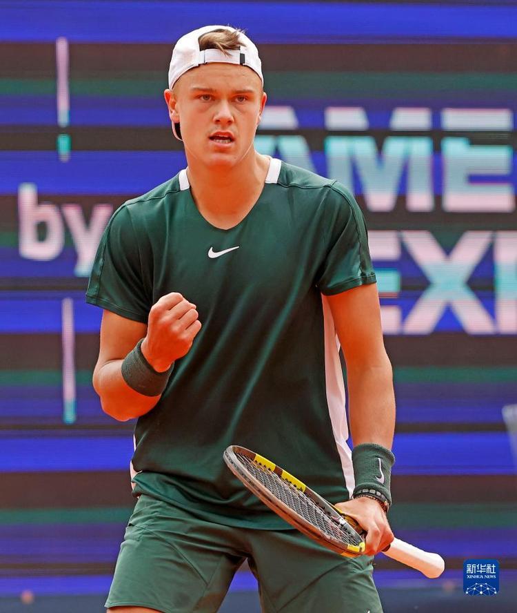 球迷的热切 球迷的热切