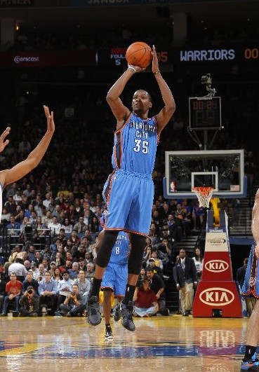 球星在休赛 球星在休赛