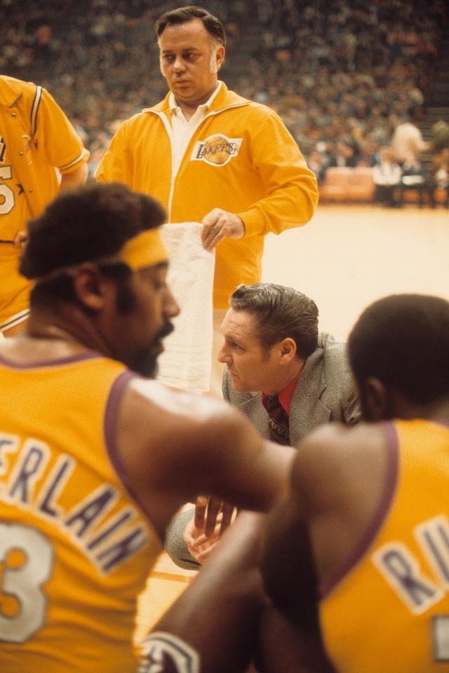 坚持自己的 坚持自己的